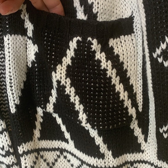 Celsius Premium | Black White Knit Open Front Aztec Pocket Cardigan Sweater L - Picture 7 of 17